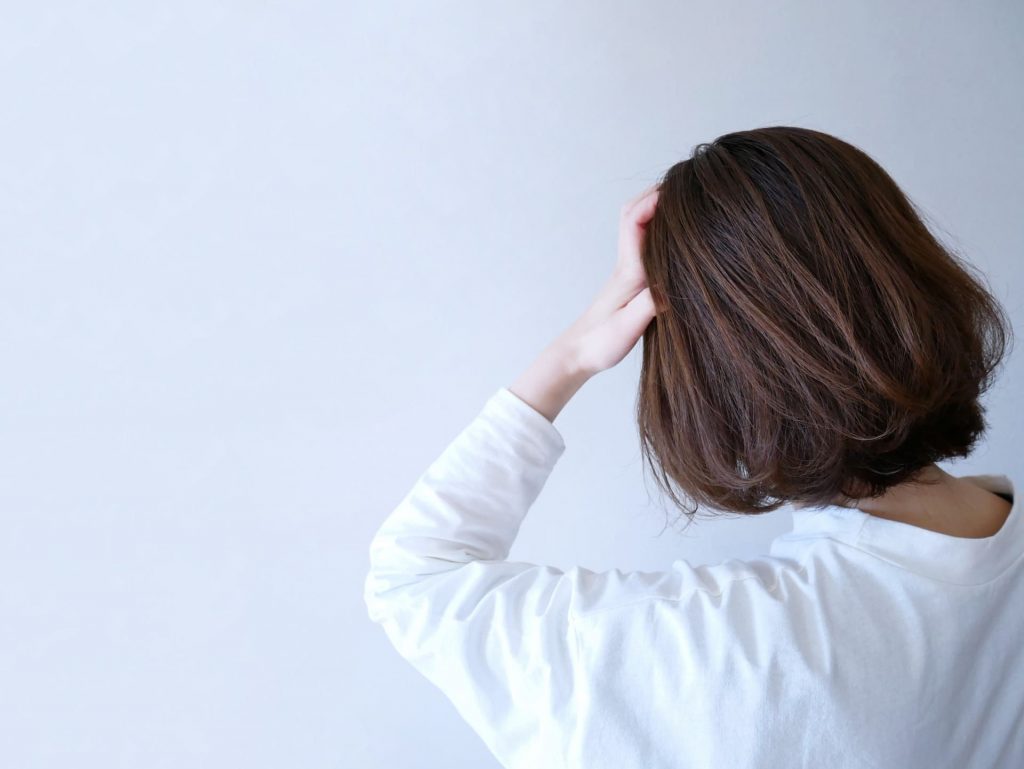 出会い占い 今のあなたの出会い運は良い 運命の異性といつ出会う 無料 水晶玉子 陰陽艶花占